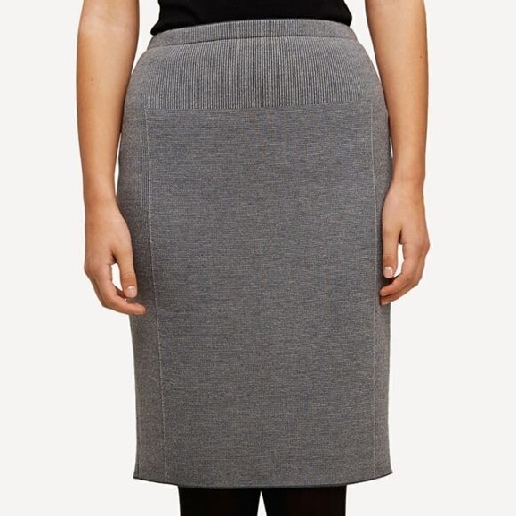 NWOT Oleana Silk & Merino Wool Knit Grey Pencil Skirt – M - Picture 1 of 11